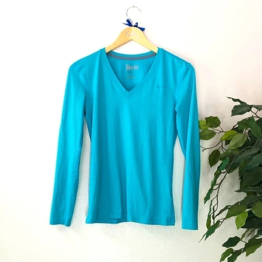 Nike Dri-Fit Long Sleeve Top